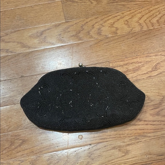 Walborg Handbags - Walborg Elegant Black Beaded Clutch